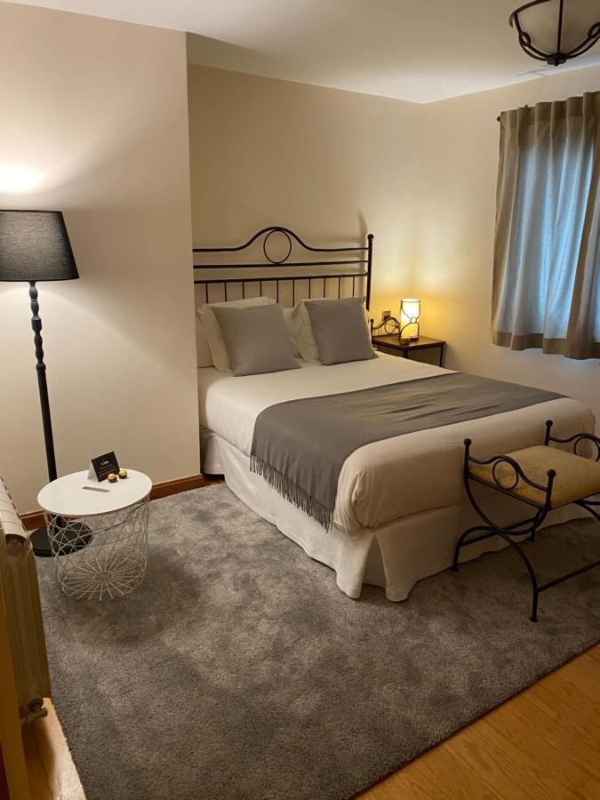 Corzo Hotel セルセディリャ エクステリア 写真