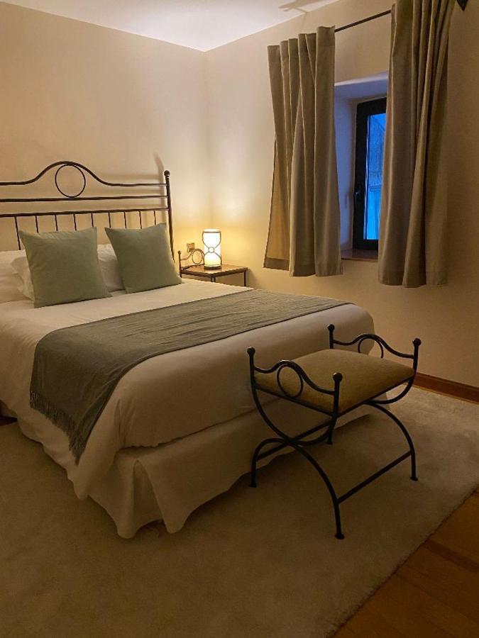 Corzo Hotel セルセディリャ エクステリア 写真