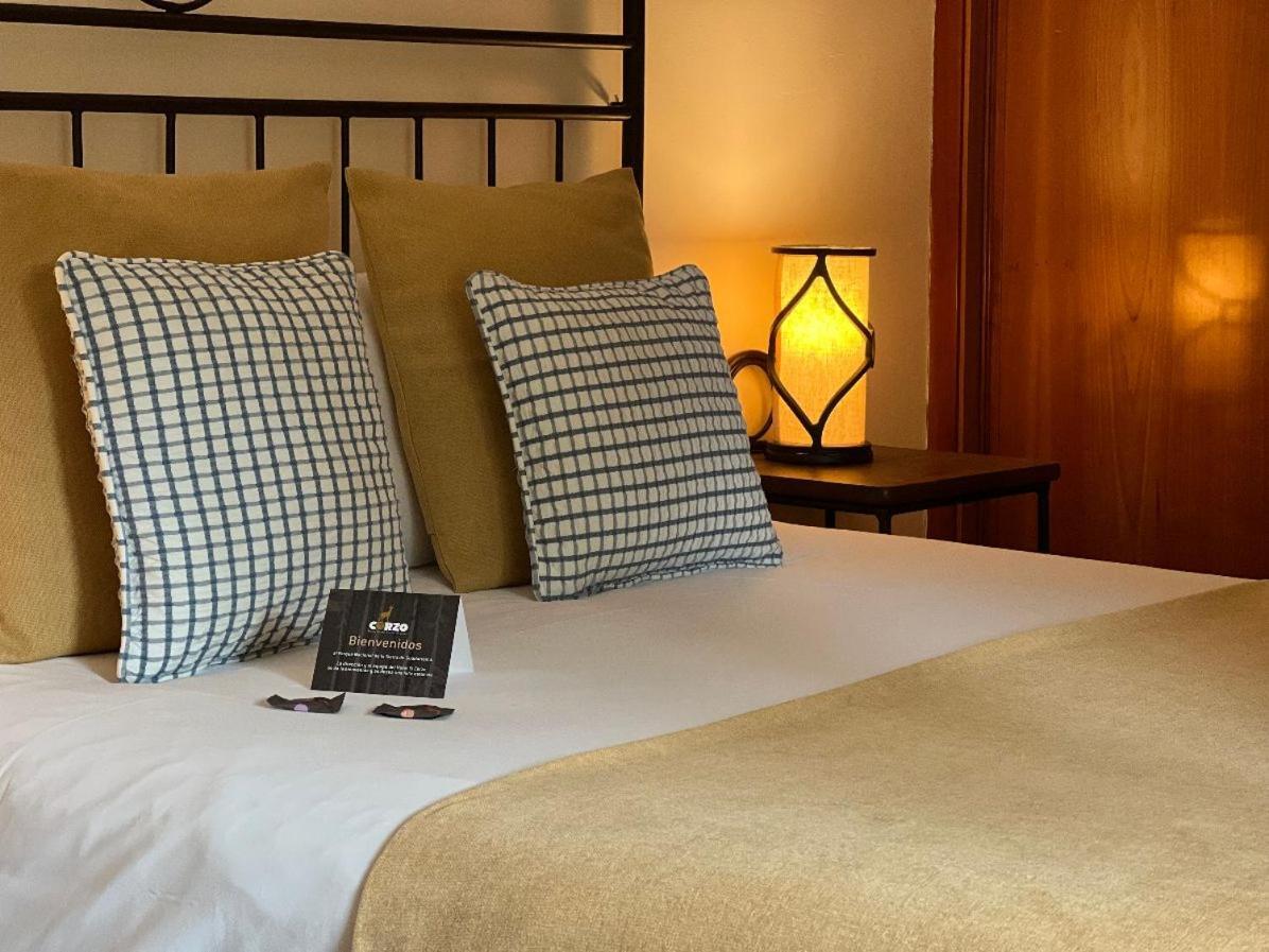 Corzo Hotel セルセディリャ エクステリア 写真