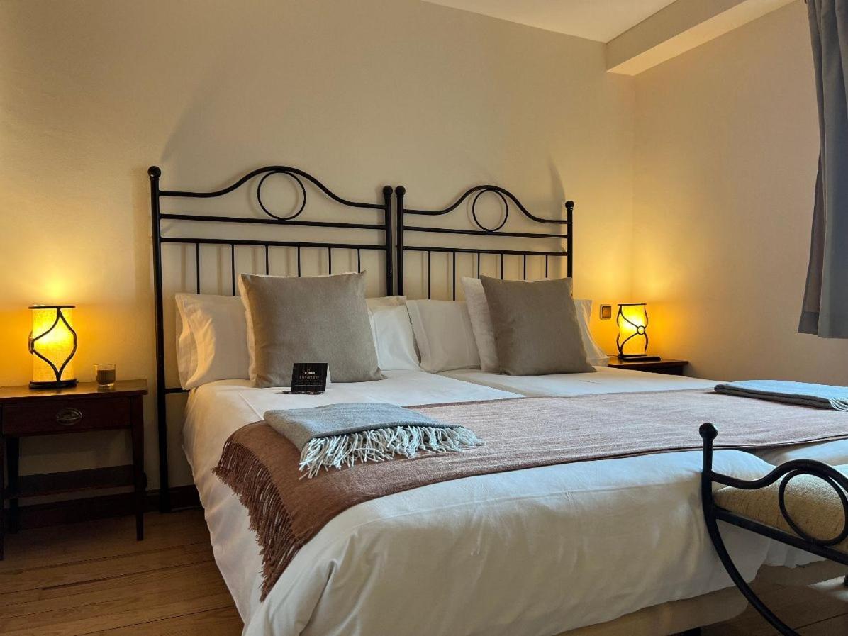 Corzo Hotel セルセディリャ エクステリア 写真