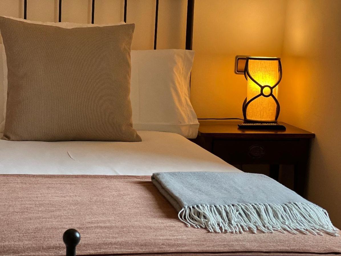 Corzo Hotel セルセディリャ エクステリア 写真
